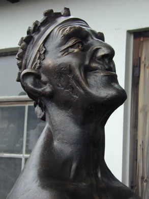 Zither Reinhold Brunnen, Halle - Bildhauer Wolfgang Dreysse